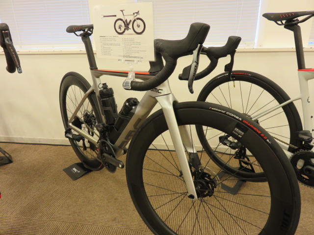  792 Timemachine ROAD 01 THREE