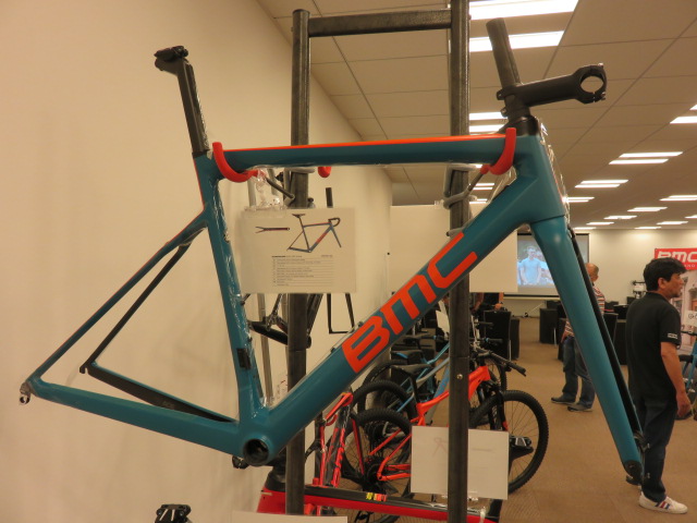  814 Teammachine SLR01 DISC