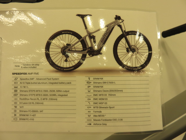  826 Speedfox AMP FIVE